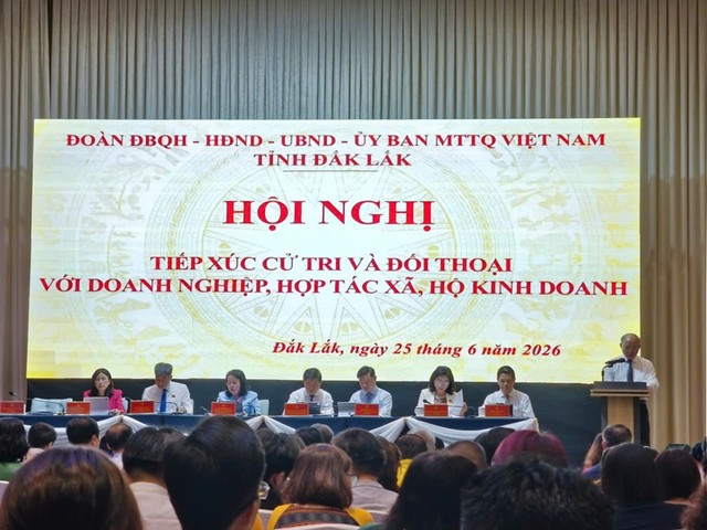 Ông Trương Công Thái, Phó chủ tịch UBND tỉnh Đắk Lắk thông tin về việc cải cách hành chính của địa phương thời gian qua.