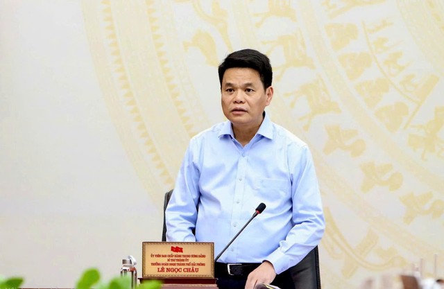Ông Lê Ngọc Châu, Ủy viên Trung ương Đảng, Bí thư Thành ủy, Trưởng Đoàn đại biểu Quốc hội thành phố Hải Phòng chủ trì cuộc họp Ban Thường vụ Thành ủy chiều 3/7. Ảnh: Lê Dũng Ông Lê Ngọc Châu, Ủy viên Trung ương Đảng, Bí thư Thành ủy, Trưởng Đoàn đại biểu Quốc hội thành phố Hải Phòng chủ trì cuộc họp Ban Thường vụ Thành ủy chiều 3/7. Ảnh: Lê Dũng