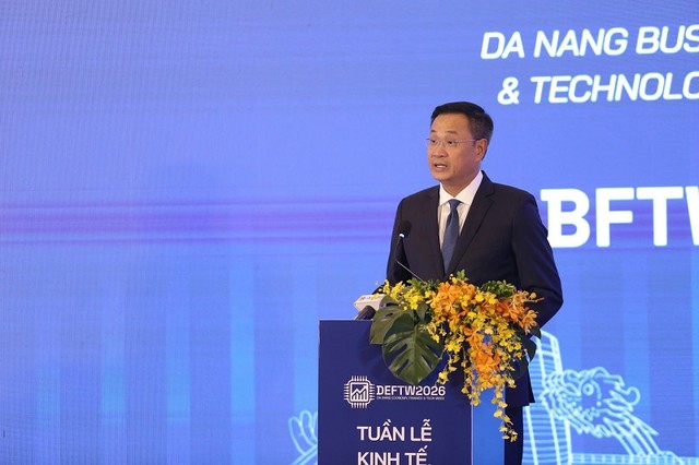 Bí thư Thành ủy Đà Nẵng Lê Ngọc Quang phát biểu khai mạc tại sự kiện. Bí thư Thành ủy Đà Nẵng Lê Ngọc Quang phát biểu khai mạc tại sự kiện.