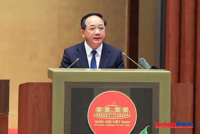 Ủy viên Bộ Chính trị, Bí thư Trung ương Đảng, Trưởng Ban Tuyên giáo và Dân vận Trung ương Trịnh Văn Quyết phát biểu tiếp thu ý kiến chỉ đạo của Tổng Bí thư, Chủ tịch nước Tô Lâm. Ảnh: Đức Thanh.