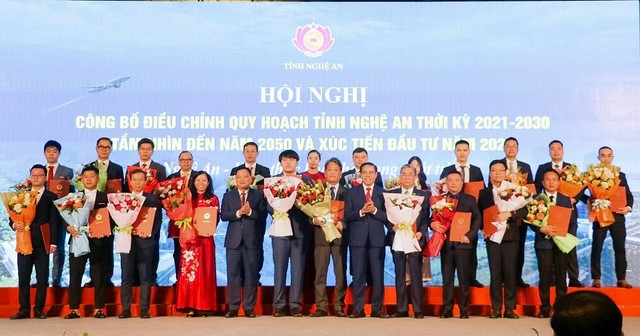 Hội nghị xúc tiến đầu tư tỉnh Nghệ An năm 2026 cũng diễn ra trong khuôn khổ. Hội nghị xúc tiến đầu tư tỉnh Nghệ An năm 2026 cũng diễn ra trong khuôn khổ.