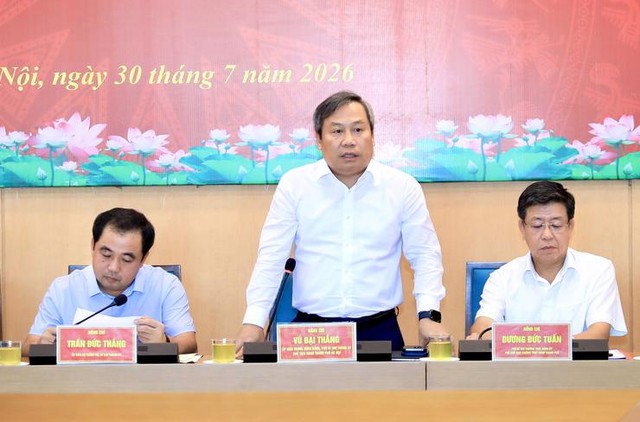 Chủ tịch UBND TP. Hà Nội Vũ Đại Thắng phát biểu tại hội nghị.