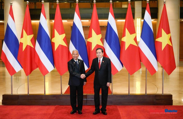 Chủ tịch Quốc hội Trần Thanh Mẫn và Chủ tịch Quốc hội kiêm Chủ tịch Hạ viện Vương quốc Thái Lan Sophon Zaram. Ảnh: Đức Thanh Chủ tịch Quốc hội Trần Thanh Mẫn và Chủ tịch Quốc hội kiêm Chủ tịch Hạ viện Vương quốc Thái Lan Sophon Zaram. Ảnh: Đức Thanh