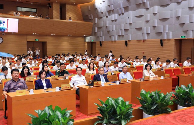 Các đại biểu tham dự Kỳ họp thứ 6 HĐND TP. Hà Nội khóa XVII, nhiệm kỳ 2026-2031. Các đại biểu tham dự Kỳ họp thứ 6 HĐND TP. Hà Nội khóa XVII, nhiệm kỳ 2026-2031.