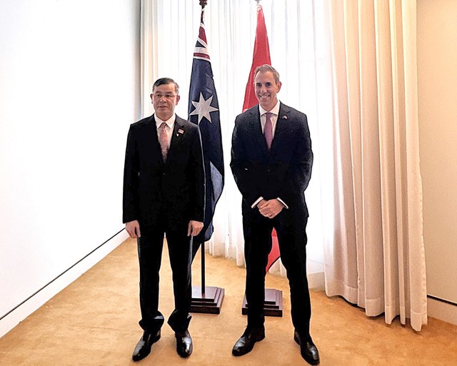 Bộ trưởng Bộ Tài chính Ngô Văn Tuấn và Bộ trưởng Ngân khố Australia Jim Chalmers. Bộ trưởng Bộ Tài chính Ngô Văn Tuấn và Bộ trưởng Ngân khố Australia Jim Chalmers.