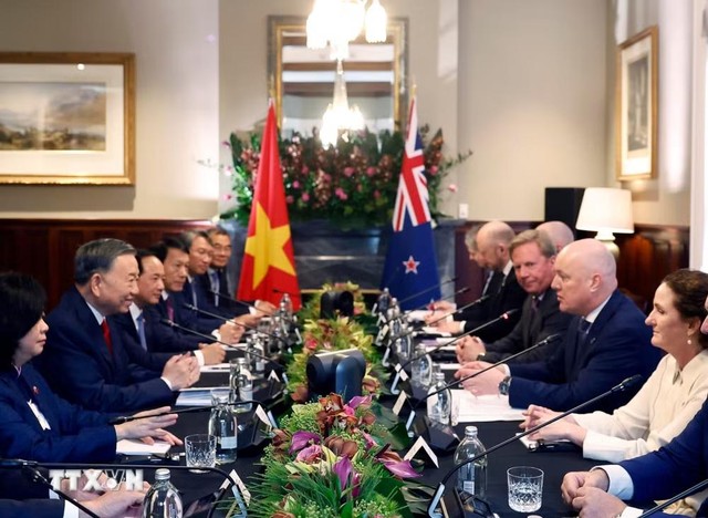 Tổng Bí thư, Chủ tịch nước Tô Lâm hội đàm chính thức với Thủ tướng New Zealand Christopher Luxon. (Ảnh: Thống Nhất/TTXVN) Tổng Bí thư, Chủ tịch nước Tô Lâm hội đàm chính thức với Thủ tướng New Zealand Christopher Luxon. (Ảnh: Thống Nhất/TTXVN)