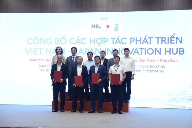 Ban Tổ chức công bố các định hướng hợp tác giữa Việt Nam - Nhật Bản nhằm phát triển hệ sinh thái đổi mới sáng tạo. Ban Tổ chức công bố các định hướng hợp tác giữa Việt Nam - Nhật Bản nhằm phát triển hệ sinh thái đổi mới sáng tạo.
