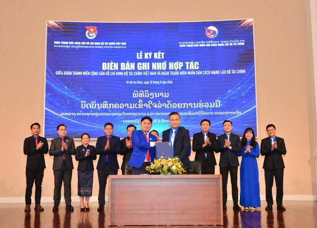 Đoàn Thanh niên Bộ Tài chính Việt Nam và Bộ Tài chính Lào ký kết Biên bản ghi nhớ hợp tác giai đoạn 2026 - 2030.