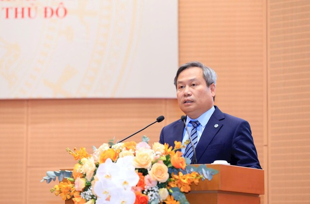 Chủ tịch UBND TP. Hà Nội Vũ Đại Thắng phát biểu tại hội nghị. Chủ tịch UBND TP. Hà Nội Vũ Đại Thắng phát biểu tại hội nghị.