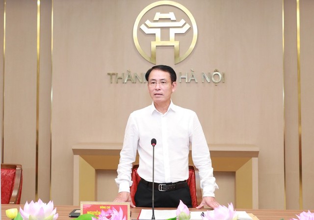 Phó Bí thư Thường trực Thành ủy Hà Nội Nguyễn Trọng Đông phát biểu tại buổi họp.