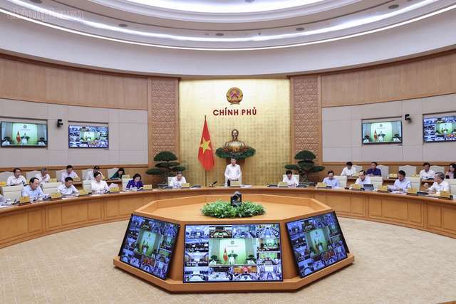 Thủ tướng Lê Minh Hưng chủ trì phiên họp thường kỳ Chính phủ tháng 9 và họp trực tuyến với các địa phương (Ảnh VGP) Thủ tướng Lê Minh Hưng chủ trì phiên họp thường kỳ Chính phủ tháng 9 và họp trực tuyến với các địa phương (Ảnh VGP)