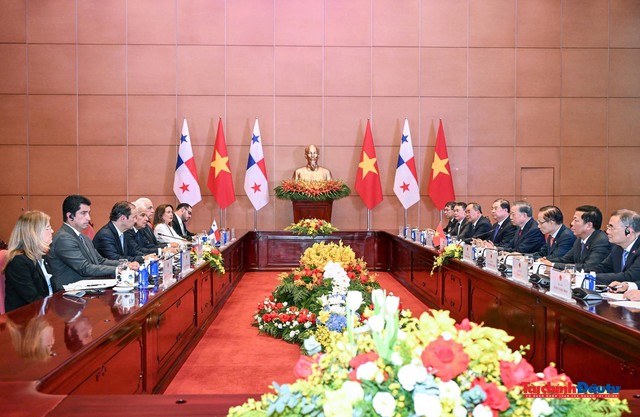 Toàn cảnh hội đàm. Ảnh: Đức Thanh.