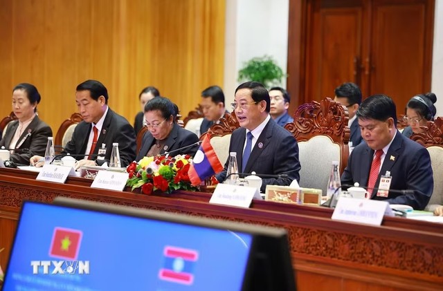 Chủ tịch Quốc hội Lào Sonexay Siphandone phát biểu tại cuộc hội kiến Thủ tướng Lê Minh Hưng. Ảnh: TTXVN Chủ tịch Quốc hội Lào Sonexay Siphandone phát biểu tại cuộc hội kiến Thủ tướng Lê Minh Hưng. Ảnh: TTXVN