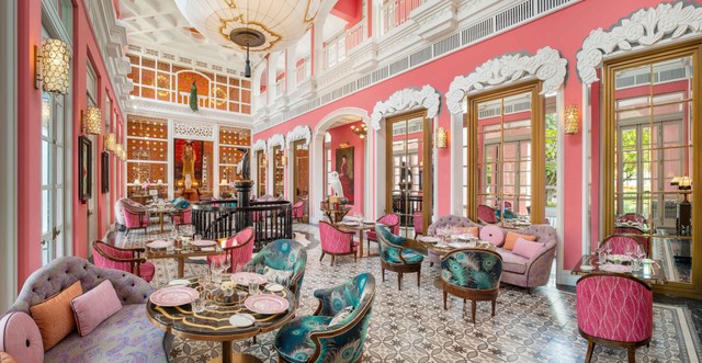 Pink Pearl - nhà hàng fine dining của JW Marriott Phu Quoc Emerald Bay với sắc hồng đặc trưng được ví như bước ra từ “Đại gia Gatsby” Pink Pearl - nhà hàng fine dining của JW Marriott Phu Quoc Emerald Bay với sắc hồng đặc trưng được ví như bước ra từ “Đại gia Gatsby”