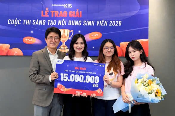 Đội Pink Panther xuất sắc dẫn đầu với giải Nhất trị giá 15 triệu đồng. Đội Pink Panther xuất sắc dẫn đầu với giải Nhất trị giá 15 triệu đồng.
