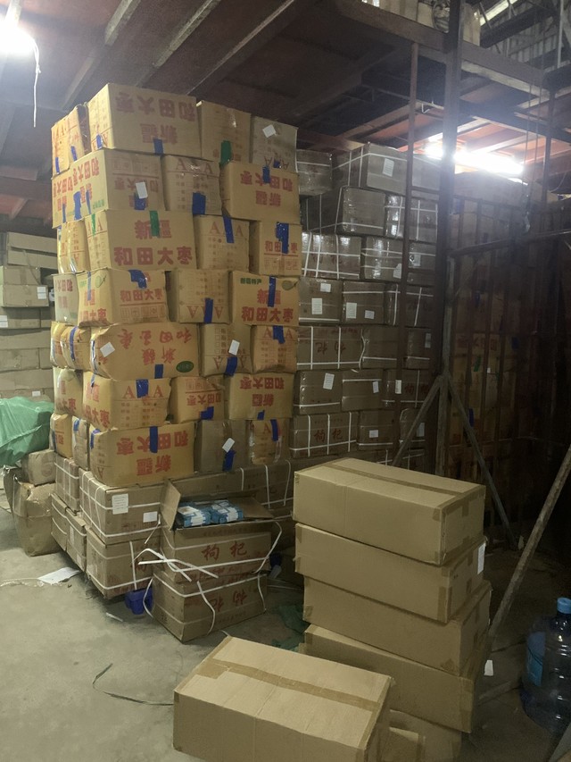Kho hàng của Công ty Dịch Dương Kho hàng của Công ty Dịch Dương