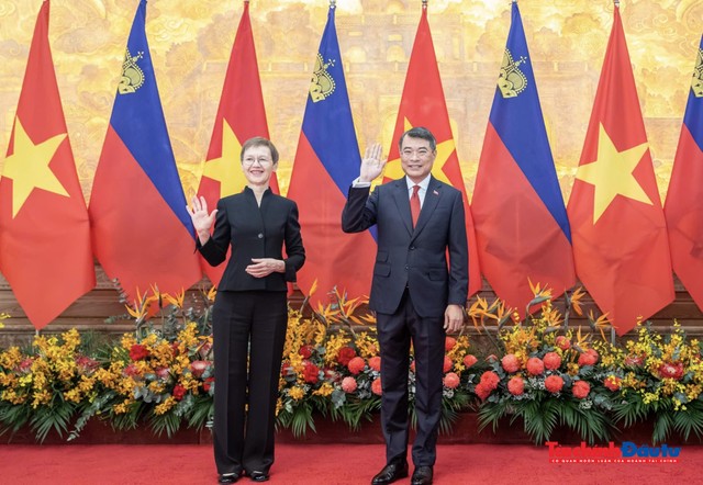 Thủ tướng Lê Minh Hưng chủ trì Lễ đón Thủ tướng Công quốc Liechtenstein Brigitte Haas thăm chính thức Việt Nam Thủ tướng Lê Minh Hưng chủ trì Lễ đón Thủ tướng Công quốc Liechtenstein Brigitte Haas thăm chính thức Việt Nam