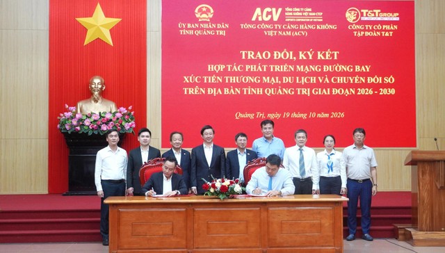 Đại diện ACV và Tập đoàn T&T ký kết Hợp đồng nguyên tắc về khai thác Cảng hàng không Quảng Trị. Đại diện ACV và Tập đoàn T&T ký kết Hợp đồng nguyên tắc về khai thác Cảng hàng không Quảng Trị.