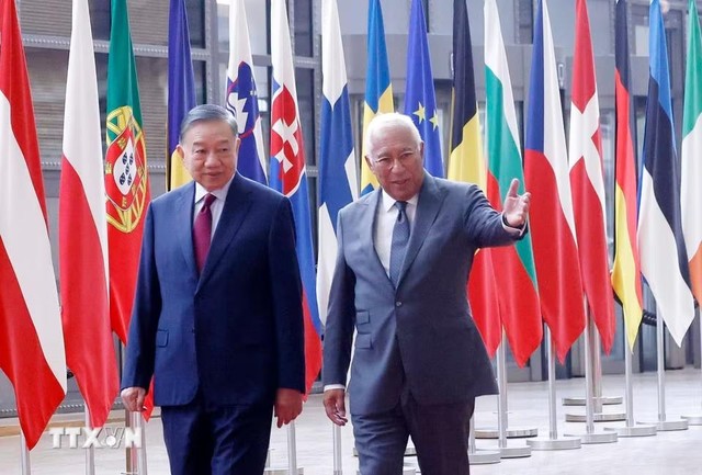 Tổng Bí thư, Chủ tịch nước Tô Lâm và Chủ tịch Hội đồng châu Âu Antonio Costa. Ảnh: (Thống Nhất/TTXVN) Tổng Bí thư, Chủ tịch nước Tô Lâm và Chủ tịch Hội đồng châu Âu Antonio Costa. Ảnh: (Thống Nhất/TTXVN)