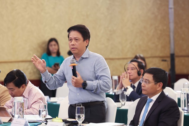 Phó Thống đốc Phạm Tiến Dũng: quá trình xây dựng nghị định và các quy định liên quan đến trung tâm tài chính là một quá trình minh bạch, sòng phẳng và có sự phản biện từ các bên liên quan, bao gồm các ngân hàng trong và ngoài nước. Ảnh: Lê Toàn