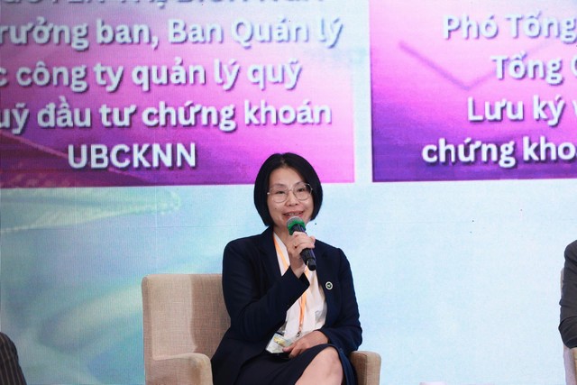 Bà Nguyễn Thị Bích Ngà, Phó trưởng ban, Ban Quản lý các công ty quản lý quỹ và Quỹ đầu tư chứng khoán (UBCKNN) Bà Nguyễn Thị Bích Ngà, Phó trưởng ban, Ban Quản lý các công ty quản lý quỹ và Quỹ đầu tư chứng khoán (UBCKNN)