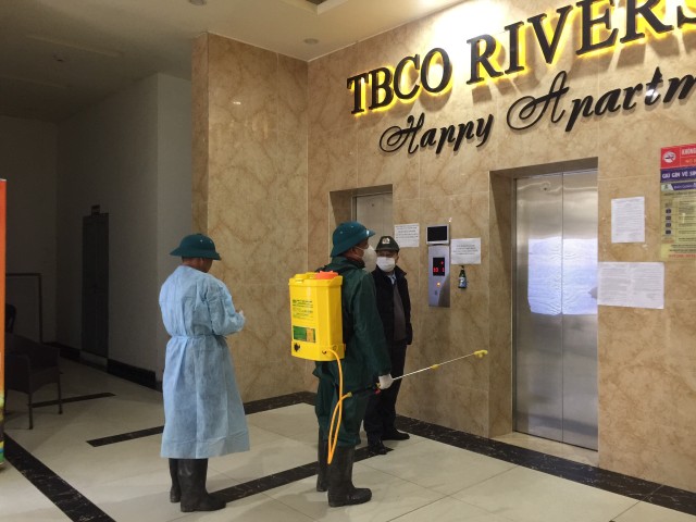 TTB Group phát miễn phí nước rửa tay khô, khẩu trang y tế ảnh 1