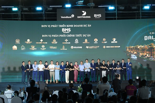 Chủ đầu tư Đạt Phương cùng đơn vị phát triển kinh doanh BHS và các đại lý phân phối chính thức dự án Casamia Balanca Hội An.