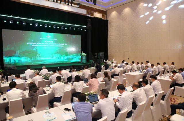 Toàn cảnh hội nghị Toàn cảnh hội nghị