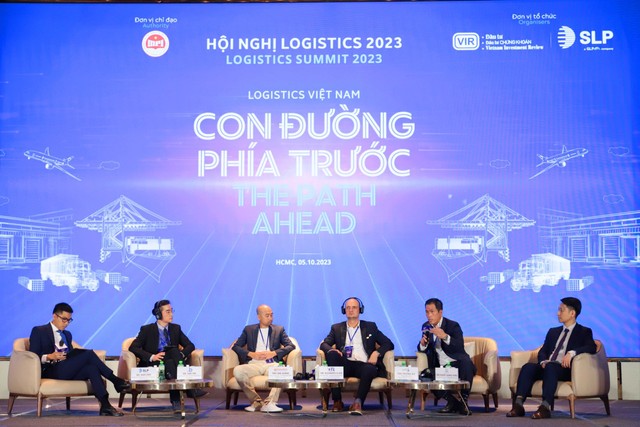 Phiên thảo luận thứ 2 tại Hội nghị Logistics 2023 với chủ đề “Con đường phía trước”.