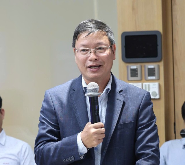 TS. Trần Quý tại phiên họp chuyên đề chiều 30/09 (Ảnh: Lê Toàn).