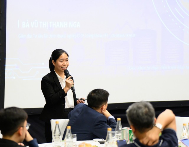 Theo bà Nga, để tăng trải nghiệm cổ đông, doanh nghiệp cần chú trọng ba yếu tố cốt lõi: chuẩn bị, điều phối và tương tác. Theo bà Nga, để tăng trải nghiệm cổ đông, doanh nghiệp cần chú trọng ba yếu tố cốt lõi: chuẩn bị, điều phối và tương tác.