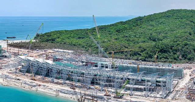 Trung tâm Hội nghị APEC bước vào giai đoạn thi công hoàn thiện. (Ảnh: Hoà Phát) Trung tâm Hội nghị APEC bước vào giai đoạn thi công hoàn thiện. (Ảnh: Hoà Phát)