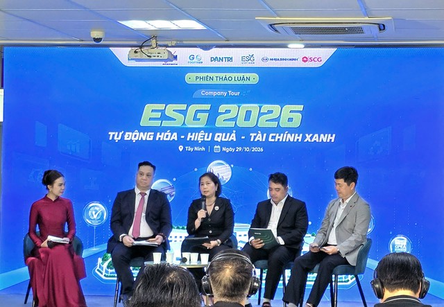 Theo các chuyên gia, đầu tư máy móc hiện đại chưa chắc mang lại hiệu quả nếu quy trình vận hành còn nhiều lãng phí, thiếu nhân lực làm chủ công nghệ. Theo các chuyên gia, đầu tư máy móc hiện đại chưa chắc mang lại hiệu quả nếu quy trình vận hành còn nhiều lãng phí, thiếu nhân lực làm chủ công nghệ.