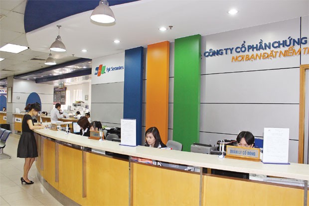 CTCK tung chiêu thu hút khách hàng ảnh 1 CTCK tung chiêu thu hút khách hàng ảnh 1