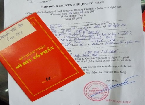 Nhân viên bán cổ phần, chủ tịch khẳng định sai điều lệ ảnh 1 Nhân viên bán cổ phần, chủ tịch khẳng định sai điều lệ ảnh 1