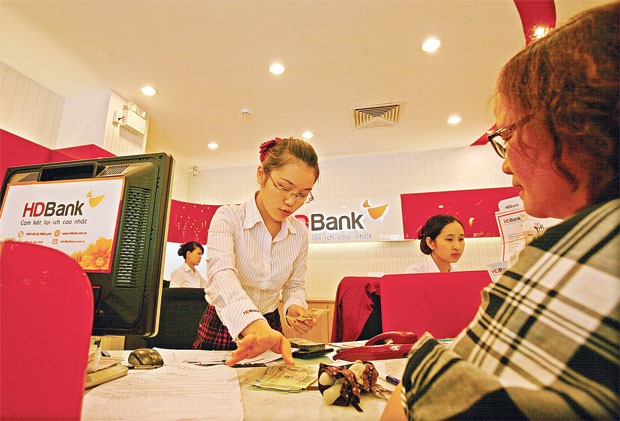 DaiABank sáp nhập với HDBank, ai lợi? ảnh 1