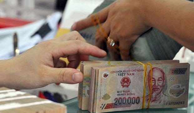 “Pha loãng” khoảng 33.000 tỷ đồng từ vàng, lãi suất VND giảm ảnh 1