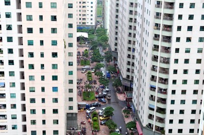 Phí dịch vụ chung cư: Ai quản cũng vướng ảnh 1