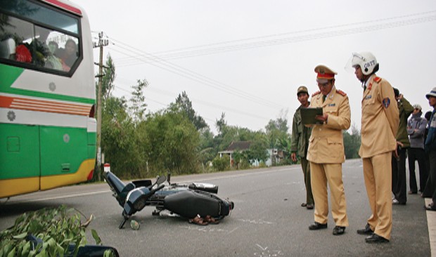 Bảo hiểm bắt buộc xe cơ giới, trốn tránh vì sao? ảnh 1