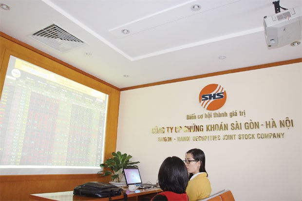 CTCK tìm vị ngọt trong viên kẹo đắng ảnh 1