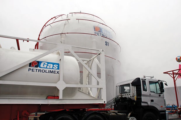 Cổ tức 2013: Bên “khủng”, bên “treo” ảnh 1 Cổ tức 2013: Bên “khủng”, bên “treo” ảnh 1