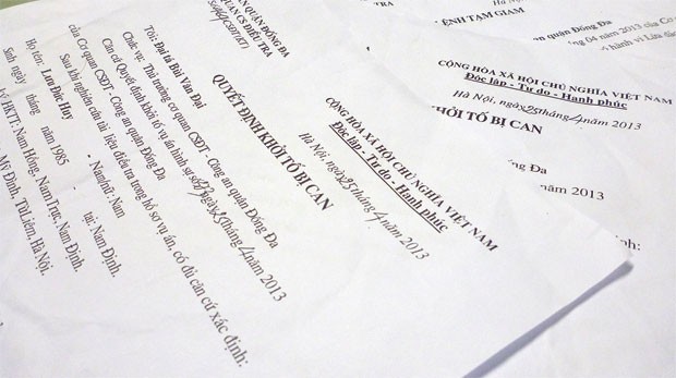 Khởi tố vụ án mạo danh Báo Đầu tư Chứng khoán để lừa đảo DN ảnh 1