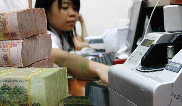 Lợi nhuận các ngân hàng có thể “mất” tới 16.500 tỷ đồng? ảnh 1