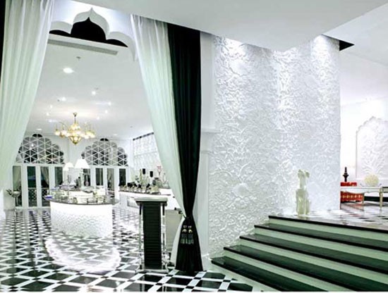 Những điều ít biết về ông chủ tòa lâu đài siêu sang giữa Sài thành ảnh 2