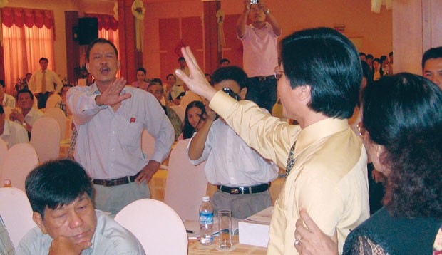 Cổ đông nhỏ và những điều luật bất khả thi ảnh 1 Cổ đông nhỏ và những điều luật bất khả thi ảnh 1