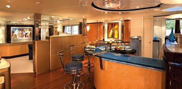 Du thuyền giá thuê hơn nửa triệu USD mỗi tuần ảnh 3