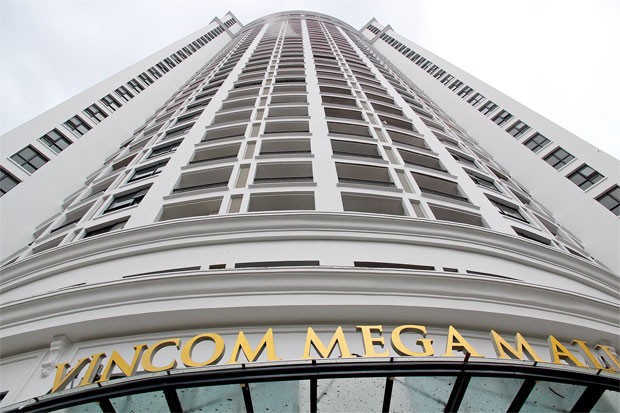 Các doanh nghiệp niêm yết “dư” hơn 100.000 tỷ đồng ảnh 1