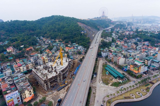 Phát triển quá nhanh, Quảng Ninh tính chuyện quy hoạch lại TP Hạ Long