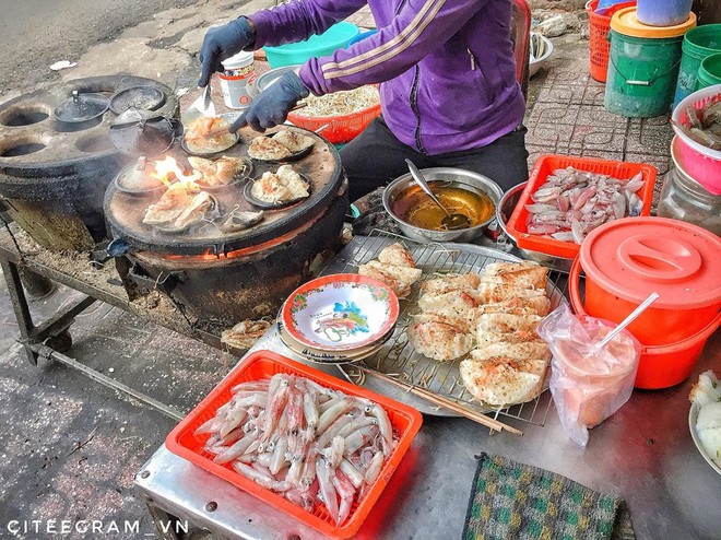 Thử ngay bánh xèo mực - đặc sản 'nhìn đã thèm' của nhiều vùng biển ảnh 3