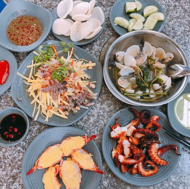 Đến Vũng Tàu dịp lễ, ghé 5 địa chỉ rộng rãi thưởng thức hải sản tươi ảnh 6